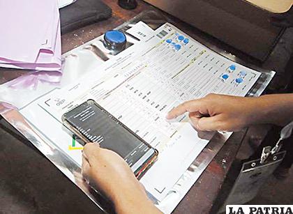 Una de las actas de las pasadas elecciones de octubre de 2019 /ARCHIVO /EL DEBER
