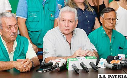 El gobernador de Santa Cruz, Rubén Costas /ERBOL
