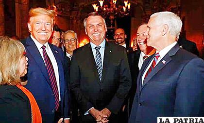 Donald Trump junto al presidente Brasilero, Jair Bolsonaro /APG