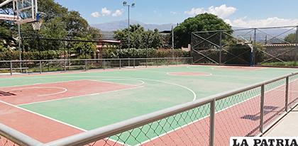 Tres canchas alternas que complementan el escenario deportivo /cortesía Milton Miranda
