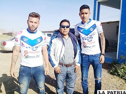 Aldo Velasco y Ronaldo Monteiro aún no pueden debutar con el 