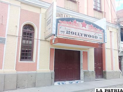 Todas las salas cinematográficas cerradas /LA PATRIA