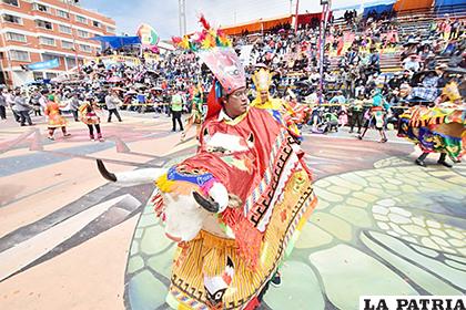 Comité de Etnografía tiene varias observaciones al Carnaval de Oruro 2020 
/LA PATRIA /ARCHIVO