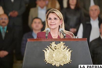 La mandataria Jeanine Áñez anunció nuevas medidas para la lucha contra el Covid-19 /ABI
