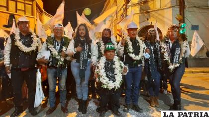 Varias familias recibieron apoyo solidario de parte de los candidatos de FPV /LA PATRIA