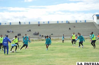 El propósito de Leitao es contar con 28 a 30 jugadores /LA PATRIA