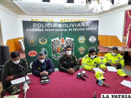Efectivos policiales explican el Plan Cadena de Custodia para el domingo /LA PATRIA
