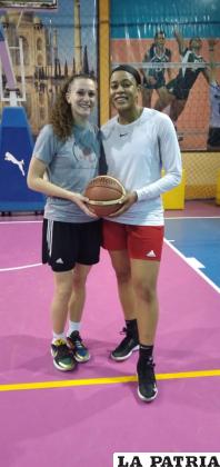Las jugadoras americanas se van adaptando a la idea de juego del equipo /LA PATRIA