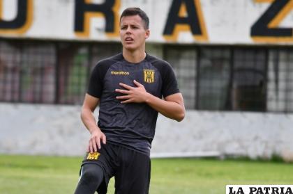 Camacho se convierte en un legionario más /Facebook