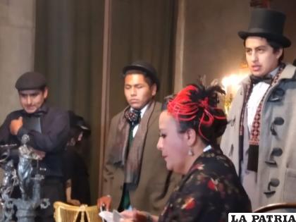Este trabajo fue filmado dentro de la Casa de Simón I. Patiño /OJO ROJO