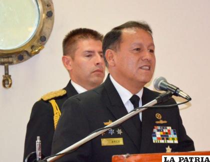 El exjefe del Estado Mayor de las Fuerzas Armadas, almirante Flavio Gustavo Arce San Martín /RR.SS.