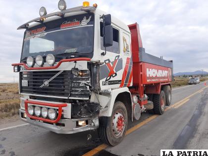 El camión fue encontrado a varios kilómetros del lugar del accidente /LA PATRIA