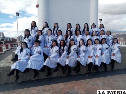 Estudiantes del 6to “B“