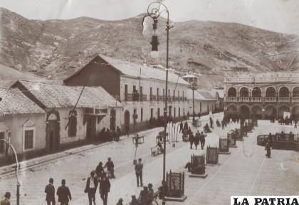 Parte de la plaza 10 de Febrero, donde se fundó LA PATRIA