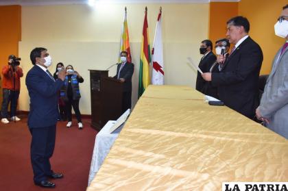 Zapata fue posesionado como nuevo fiscal de distrito  /Fiscalía