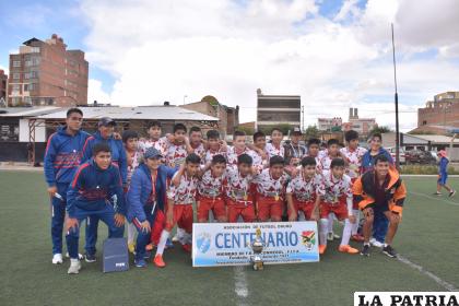 Deportivo Zanca los mejores de la Sub-12 /LA PATRIA
