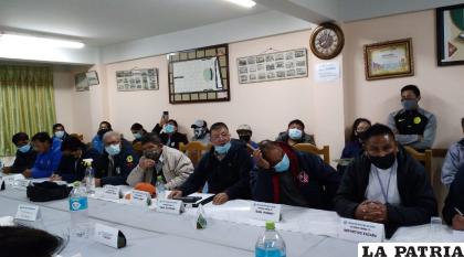 En medio de discusiones entre delegados se aprobó el inicio del campeonato /LA PATRIA