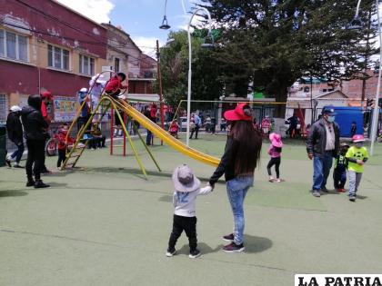 Proponen ley para fortalecer a las familias orureñas 
/LA PATRIA