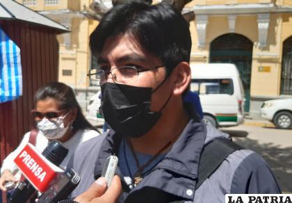 El presidente de la ABAP Oruro, Luis Mora, dio su versión de lo ocurrido el viernes reciente /LA PATRIA