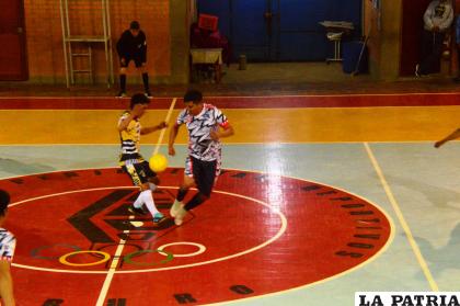 Jornada apasionante en el futsal de Segunda de Ascenso /LA PATRIA