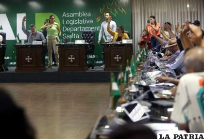 La Asamblea Departamental de Santa Cruz aprobó la Ley de ausencia temporal /EL DEBER