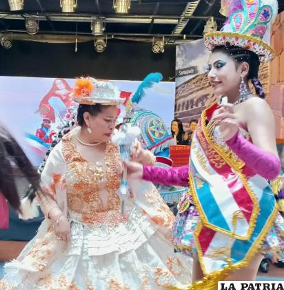 La Morenada Zona Norte en La Paz, con motivo de su reconocimiento por sus 110 años de vida /LA PATRIA
