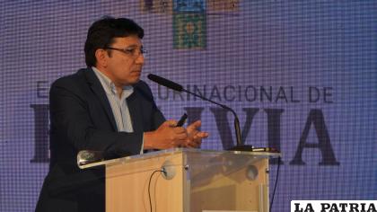El ministro de Hidrocarburos y Energías, Franklin Molina Ortiz /ABI Archivo