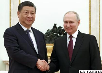 El presidente chino Xi Jinping y su homólogo ruso Vladimir Putin /Sergei Karpukhin, Sputnik, Kremlin Pool Photo vía AP