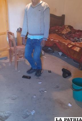 Fue hallado suspendido de su cinturón sin signos vitales /LA PATRIA