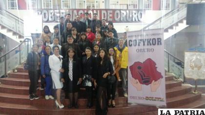 Cofykor celebró el ??Día del Fisioterapeuta Kinesiólogo Boliviano /LA PATRIA
