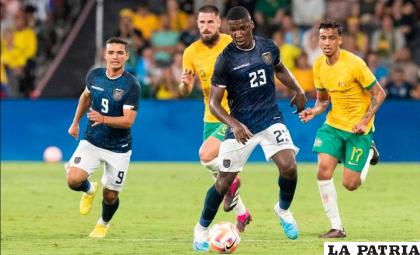 Félix Sánchez no tuvo un buen debut al frente de la selección de Ecuador /eluniverso.com
