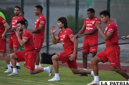Durante el entrenamiento del combinado boliviano en Jeddah /FBF