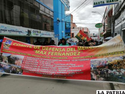 Marcha del Comité de Defensa del Mercado ??Max Fernández? /LA PATRIA