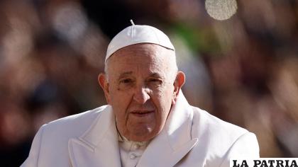 El Papa Francisco estará internado algunos días si su enfermedad se complica /REUTERS