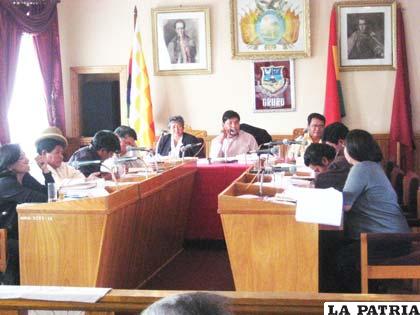 Sesión del Concejo Municipal donde se analizaron los estados financieros del Municipio