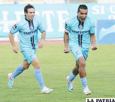 Buen retorno de William Ferreira como el goleador de Bolívar, hizo dos goles para la victoria celeste