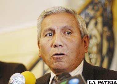 Ministro de Trabajo y ex dirigente del magisterio, Félix Rojas