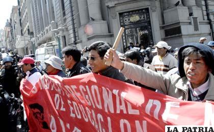 Trabajadores movilizados no logran conseguir su objetivo de un mejor incremento salarial