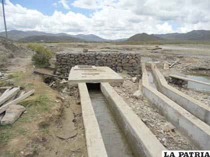La infraestructura del sistema de riego en Vilacollo, será de gran ayuda para los pobladores