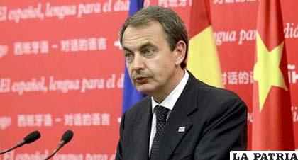 Presidente Zapatero asegura que el sector financiero español es 