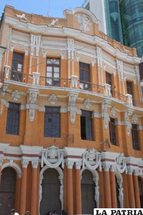 El cine Palais Concert, uno de los espacios en los que se proyectaban películas referidas a Semana Santa