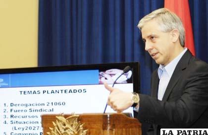 Vicepresidente Álvaro García Linera en polémicas declaraciones