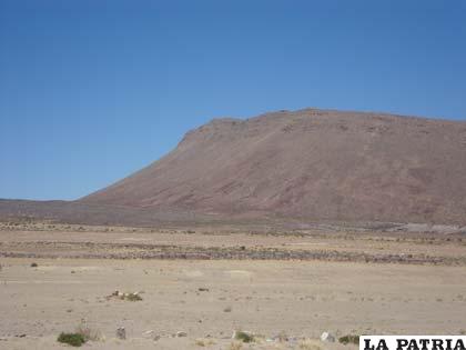EL cerro Mesa del Inca, ubicado en la comunidad Bengal Vinto del municipio de Pampa Aullagas