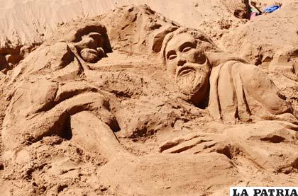 Jesús lava los pies de sus discípulos antes de la Última Cena