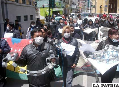 Periodistas proponen que Gobierno financie Seguro de Vida a este sector