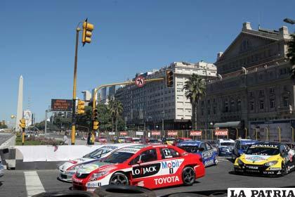 Una vista general del circuito callejero en Buenos Aires