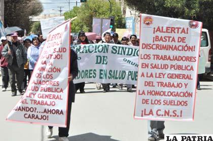 Los trabajadores en salud salieron nuevamente a las calles