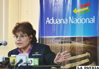 Marlene Ardaya, presidenta de la Aduana Nacional