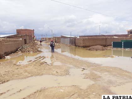 Los barrios periurbanos de Oruro atravesaron problemas de inundaciones por las persistentes lluvias