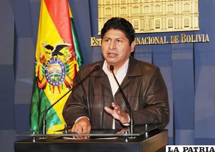 Juan Carlos Calvimontes, ministro de Salud piensa en la reestructuración de la Caja Nacional de Salud